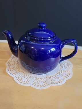 Cobalt Blue Ceramic Teapot Vintage 6 cup